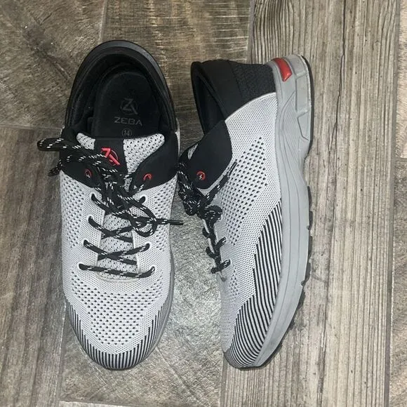 Zeba hands free sneakers